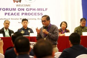 Presidential Adviser on the Peace Process Jesus Dureza provide updates on the peace efforts in Mindanao during a forum with the police officers coming from different parts of Mindanao in Davao City on Wednesday (26 April 2017). Newsline Photo