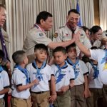 HIGH FIVE. President Rodrigo Roa Duterte interacts with one of the members of the Kabataan Imumulat Diwa (KID) Scout following a photo opportunity during the Baden Powell Day of the World Scout Organization of the Scout Movement and Investiture Ceremony of the Boy Scout of the Philippines (BSP) at the Rizal Hall in Malacañan Palace on April 3, 2017. ROBINSON NIÑAL JR./Presidential Photo