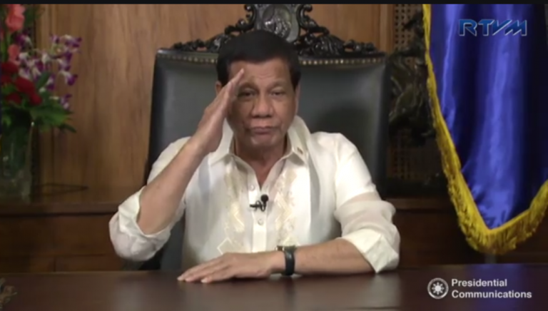 Duterte salutes Marawi troops, vows not to forget nor abandon them