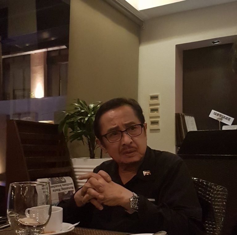 Alonto asks  Marawi grads, keep  hopes high for Mindanao