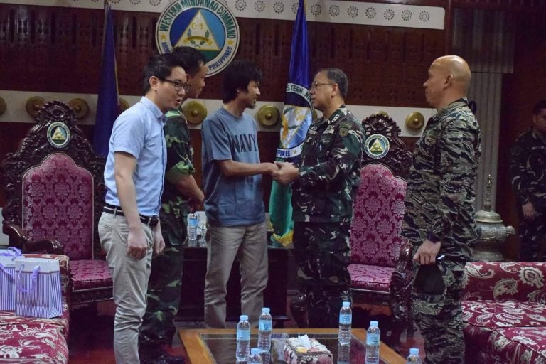 Rescued kidnap victim turned over to Vietnamese officials