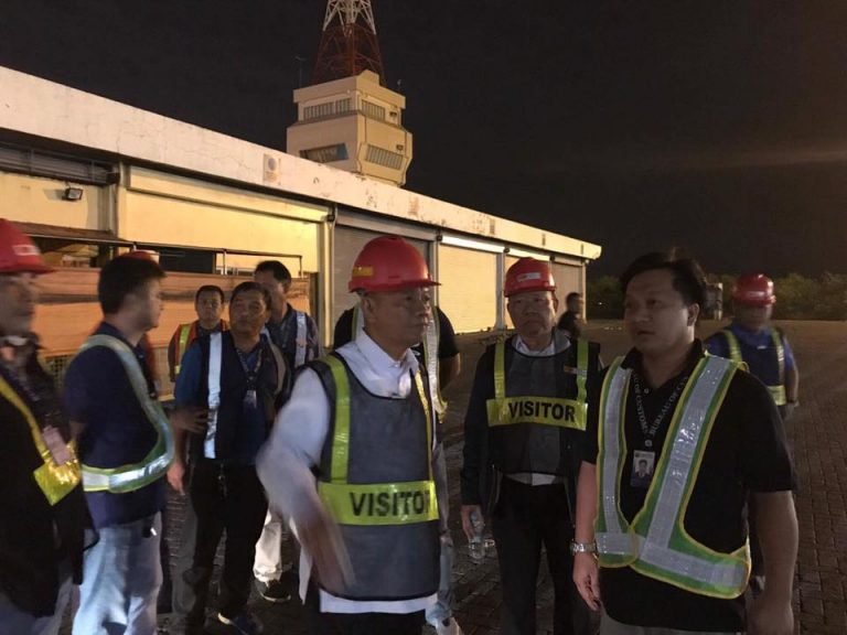 Customs arrests Manila port employees for alleged corruption