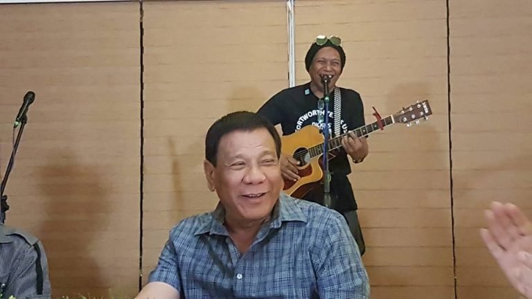 Duterte laughs at his  “Big Nosed” effigy