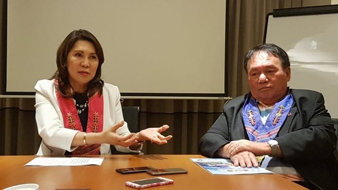 26942972_10210393537826101_798057984_n