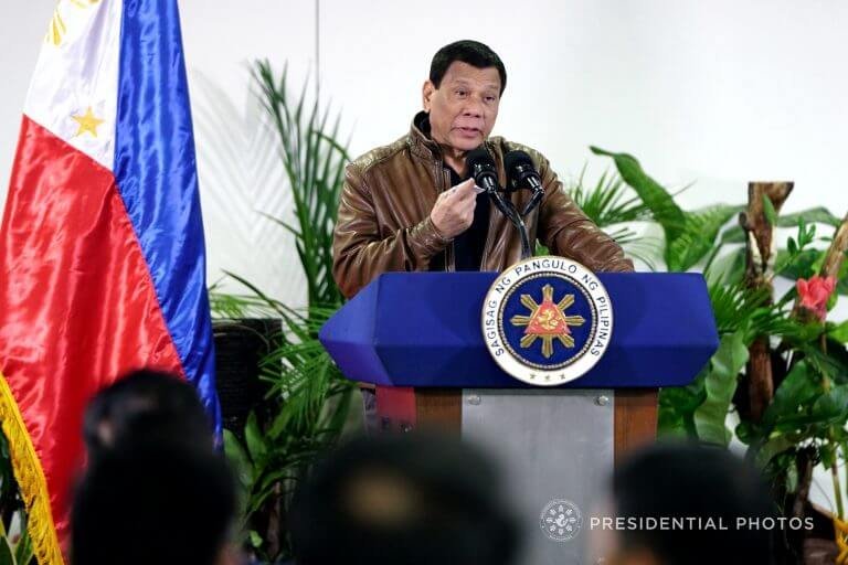 Duterte to DPWH contractors : finish delayed projects in 30 days