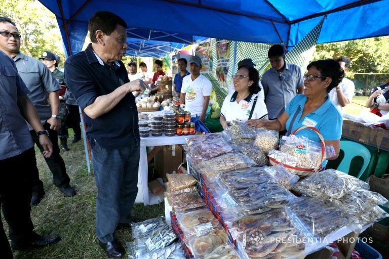 Duterte expects better life for Filipinos middle of his term