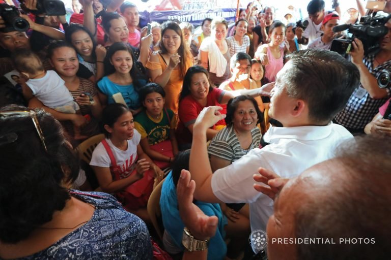 SAP Go visits Manila fire victims