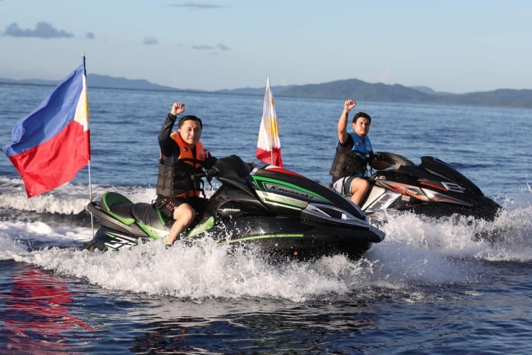 Duterte declares Philippine Rise as marine resource reserve.