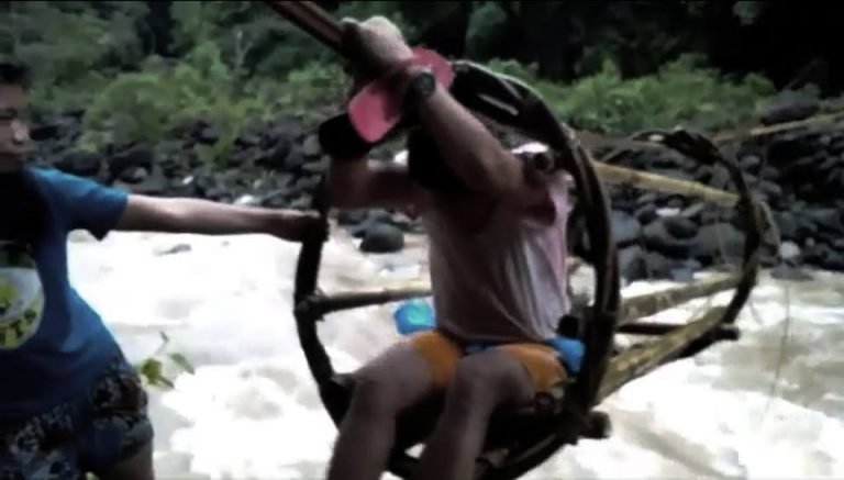 Go instantly acts on kids going to school on ‘rattan’ cable in Davao Oriental
