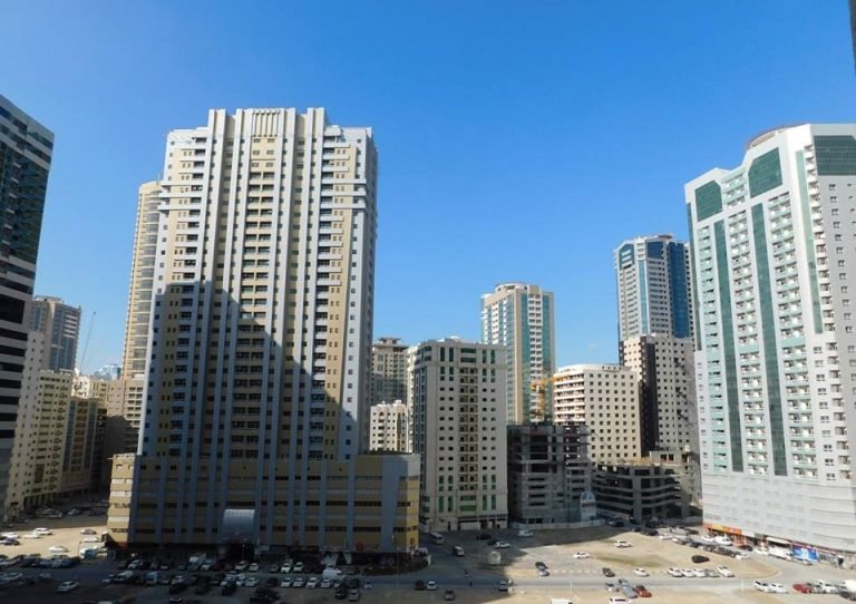 Filipina dies after falling from a building in UAE
