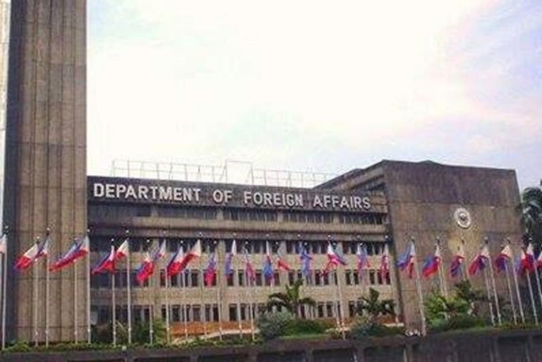 Three Filipino tourists victimized by scam, jailed in Hongkong Three Filipino tourists victimized by scam, jailed in Hongkong