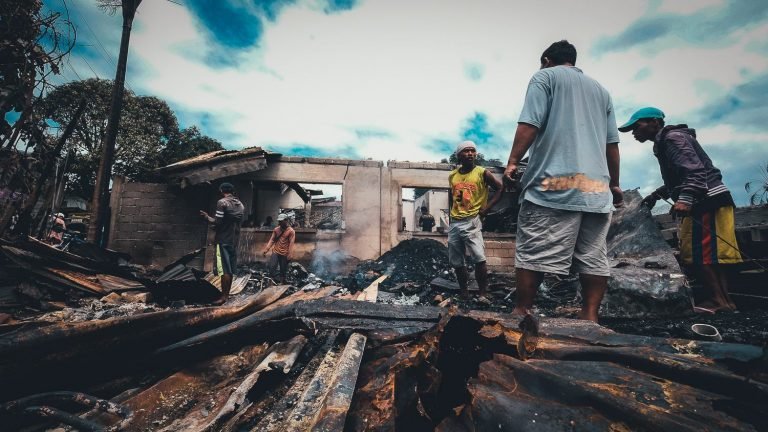 3 ka minor de edad nakulong atol sa sunog, patay﻿