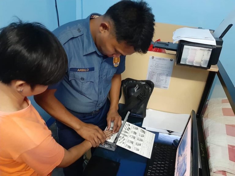 Woman selling ‘child porn’ arrested in DavNor