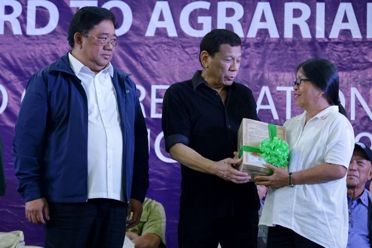 Duterte renews commitment to give land to the landless tillers