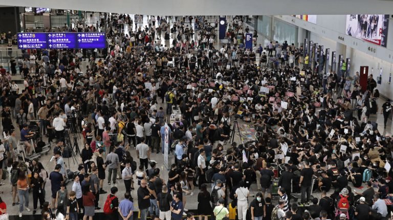 CebuPac, PAL cancel flights to, from Hong Kong