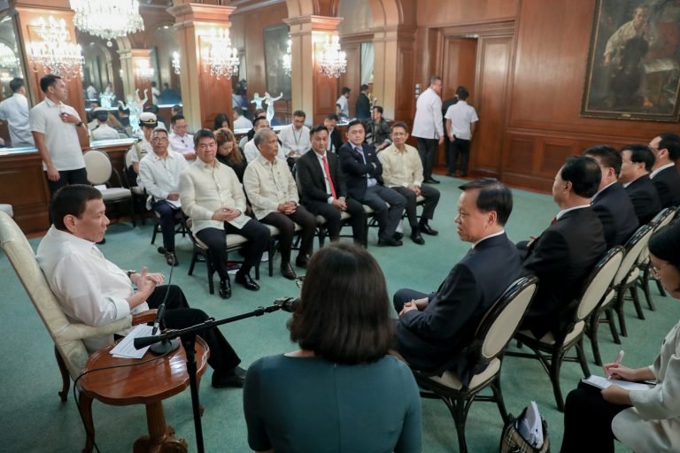 Chinese communist party officials meet Duterte