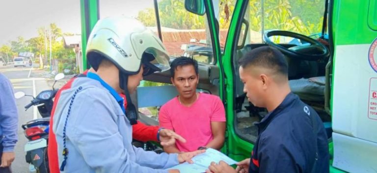 Cops  arrest rape  suspect who went into  hiding for 15 years