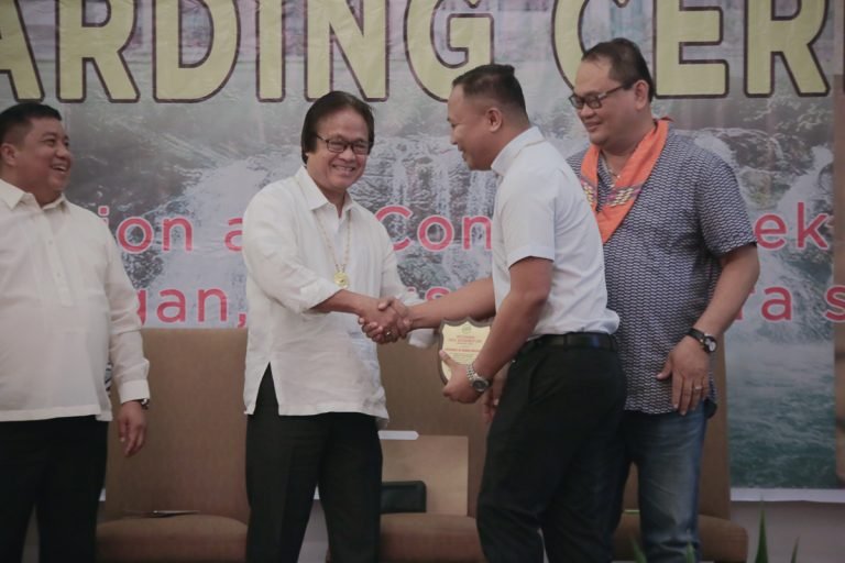 Davao Oriental Hailed as the Region’s Most Outstanding Province in Anti-Drugs Campaign