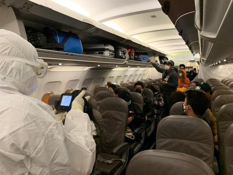 DFA brings home OFWs from Wuhan City