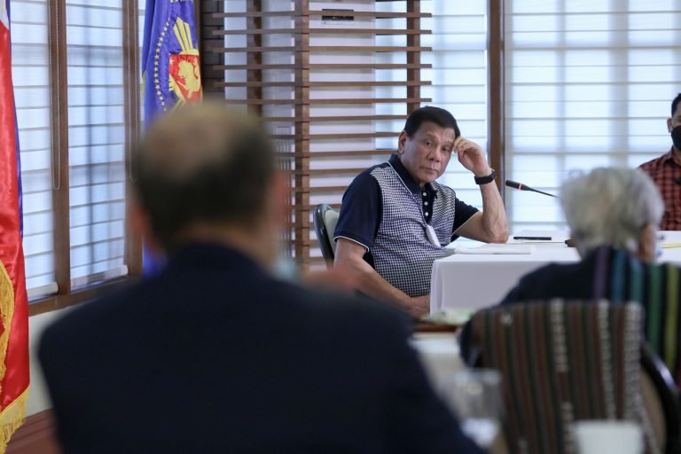 Duterte to LGU: Implement a lockdown