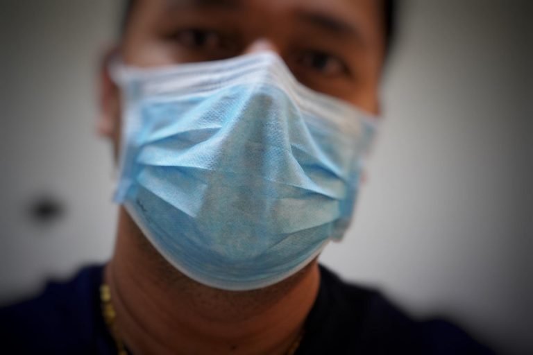 How to wear the right face mask, or do you have to?