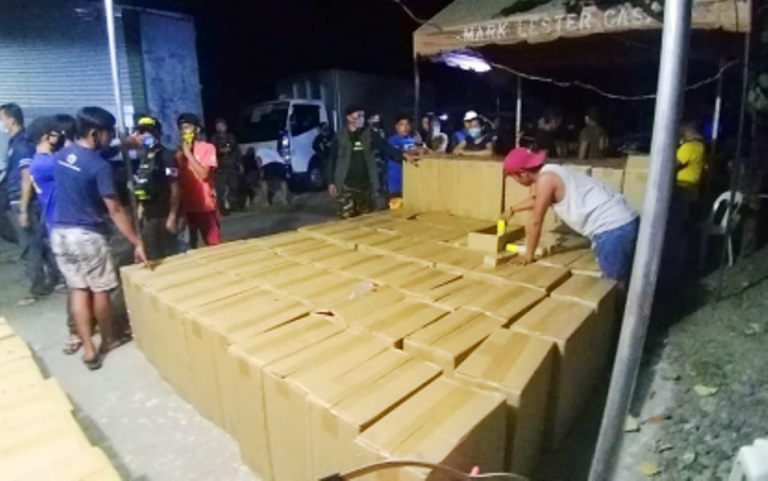 5 nabbed for transporting cigarettes