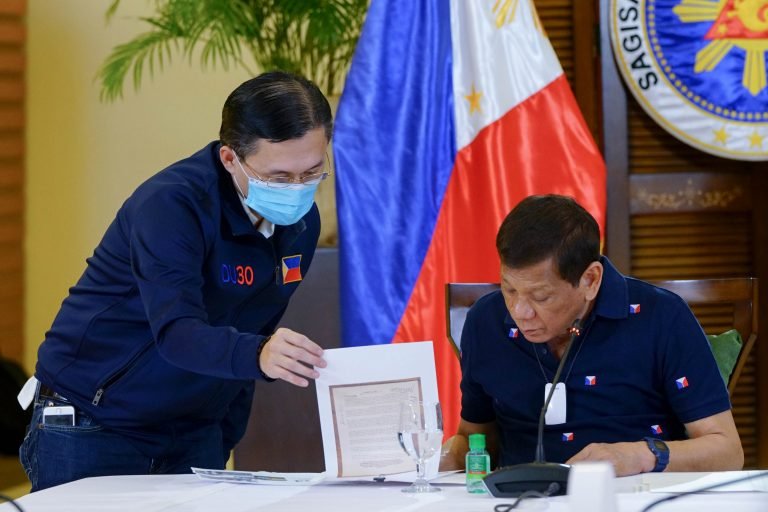 Duterte  to review recommendations on water contract with Maynilad, Manila water