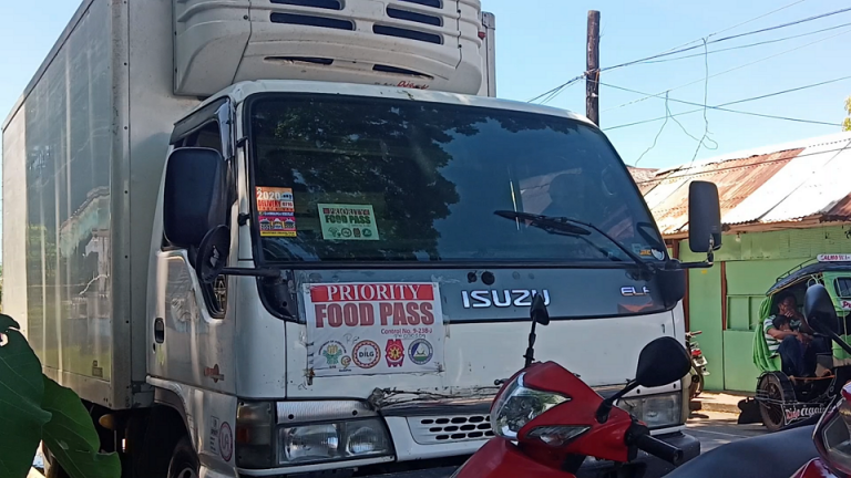 Food Pass gigamit pagpalusot og  smuggled nga sigarilyo sikop  PNP