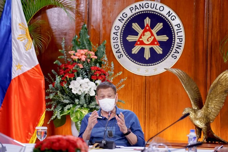 Face mask needed to contain virus-Duterte