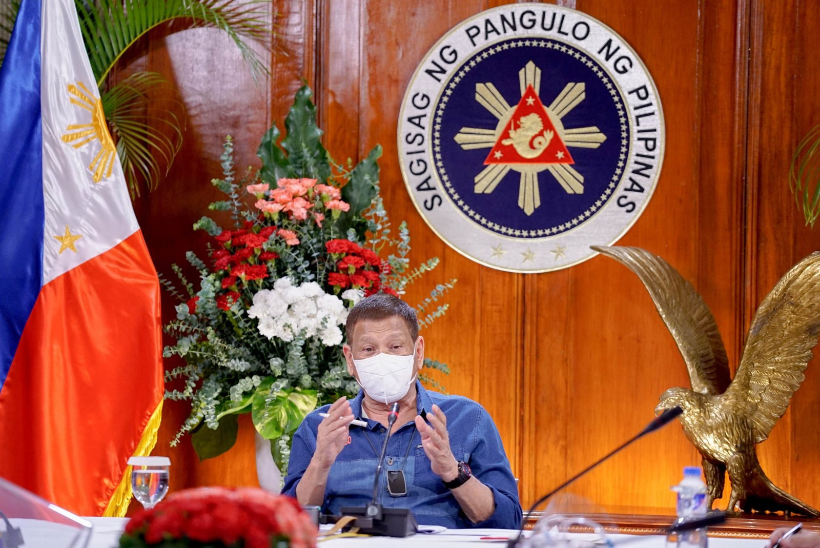 DIGONG with mask