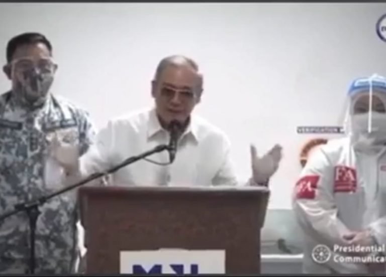 Locsin emotionally welcomed 8 remains and 386 Filipinos from Lebanon