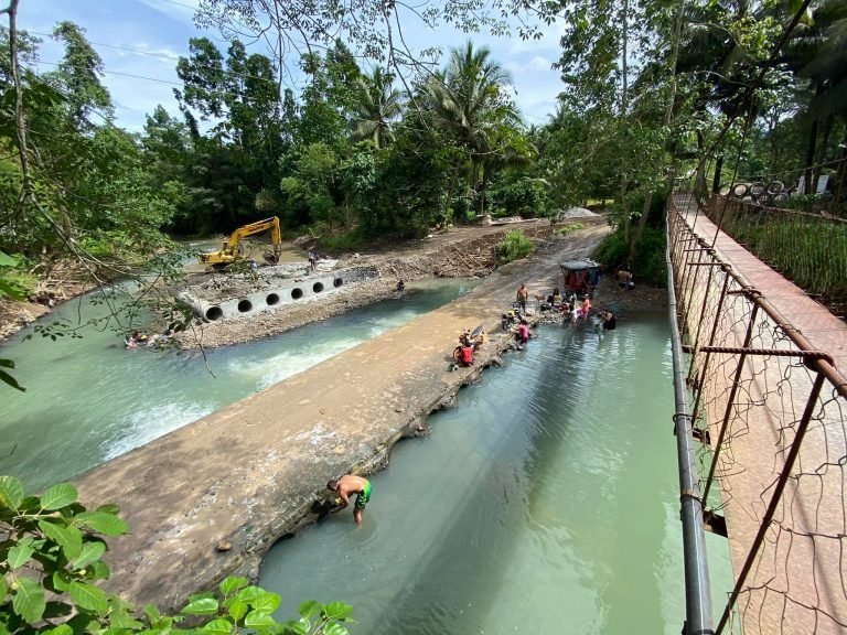 Catamco inaugurates P40-million Guangan bridge in NoCot
