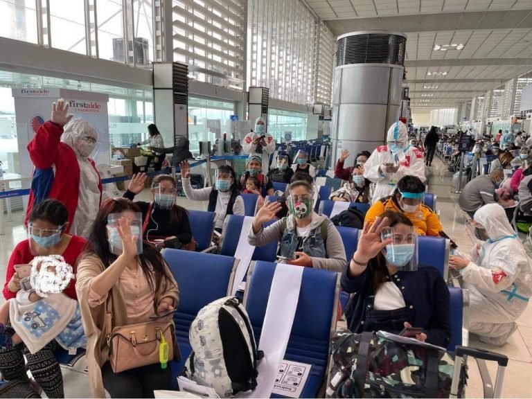 OFWs with special cases come home on New Year’s day