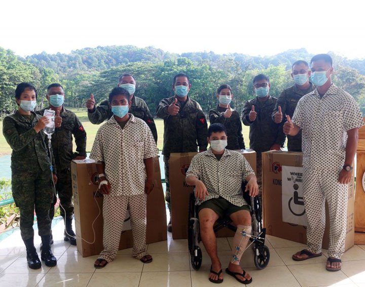 Altama group donates wheelchairs to 1ID