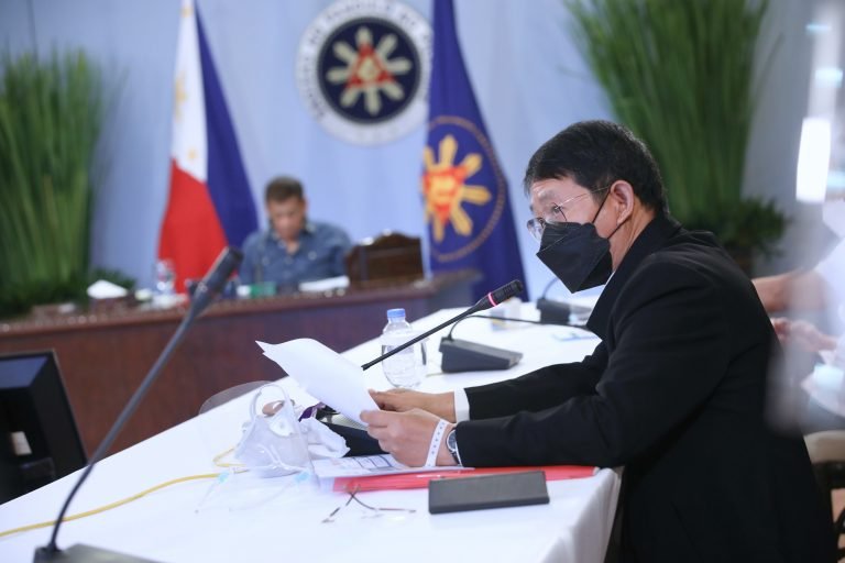 Duterte warns village chief remiss of their public health  duties to face arrest