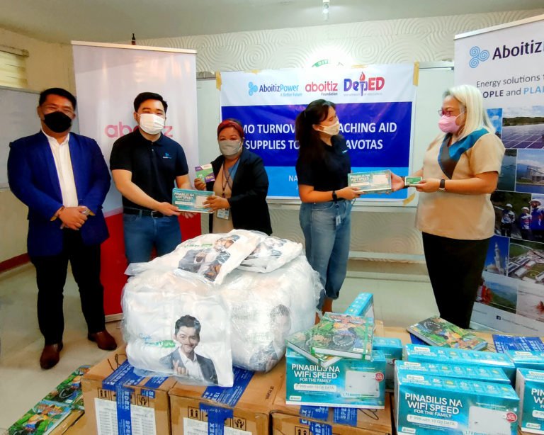 Therma Mobile donated teaching aid kits in Navotas
