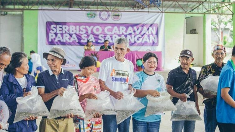 Hundreds benefit from the city government's caravan