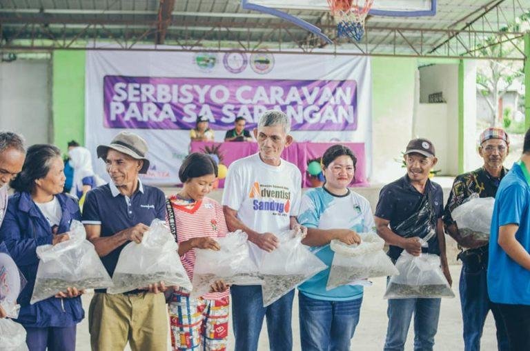 Hundreds benefit from the city government’s caravan