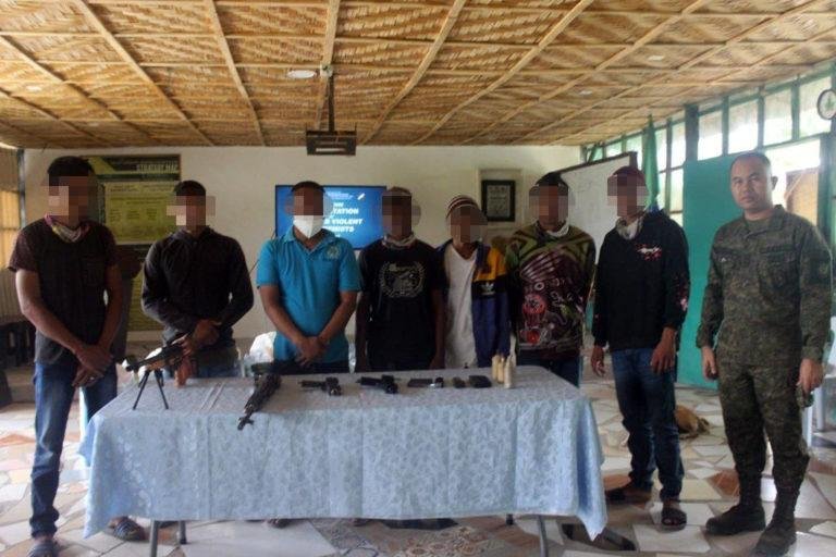 7 BIFF members surrender to Army’s 33rd IB