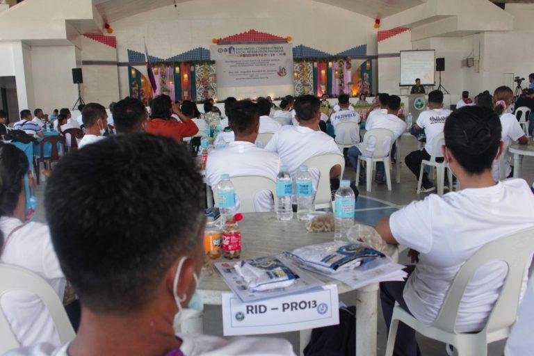 122 ex-rebels in Agusan del Norte given financial aid