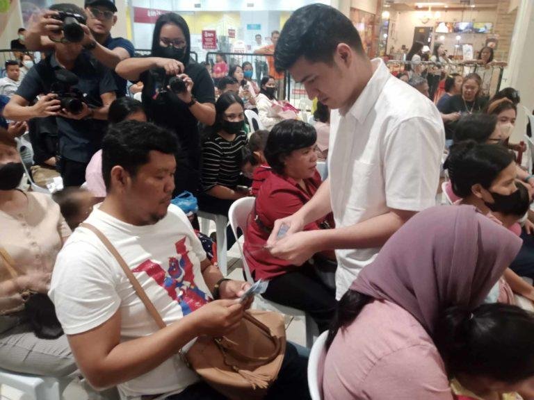 Zamboanga City continues cash aid distribution to COVID-19 survivors