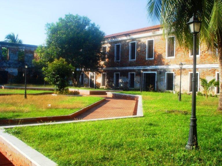 Suspect arrested inside Fort Pilar with concealed knife