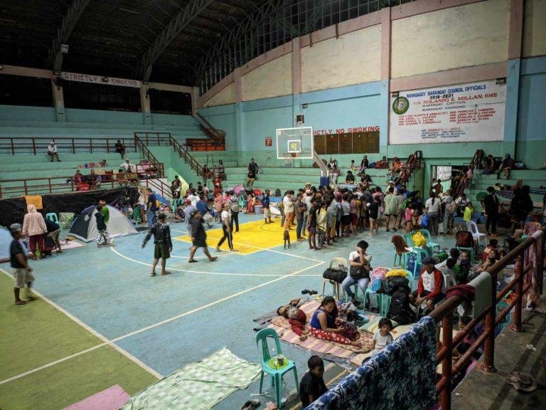 Bislig residents evacuate to safer ground as #TDKabayan nears