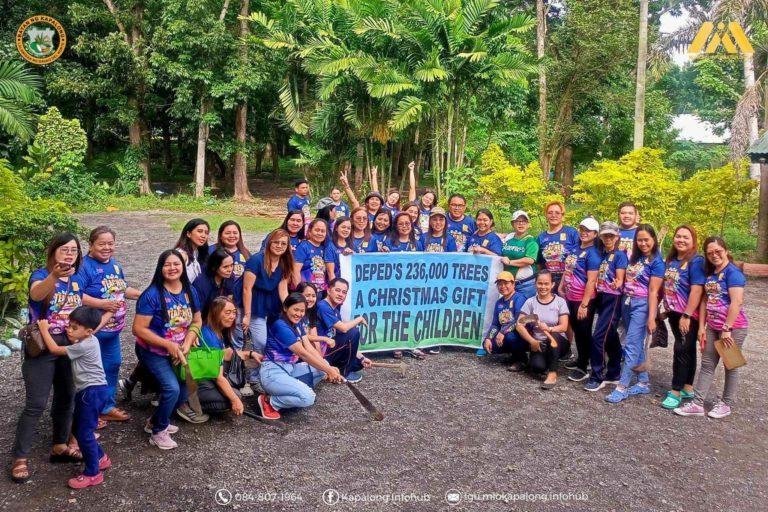 Kapalong teachers join in the simultaneous planting of  236k trees
