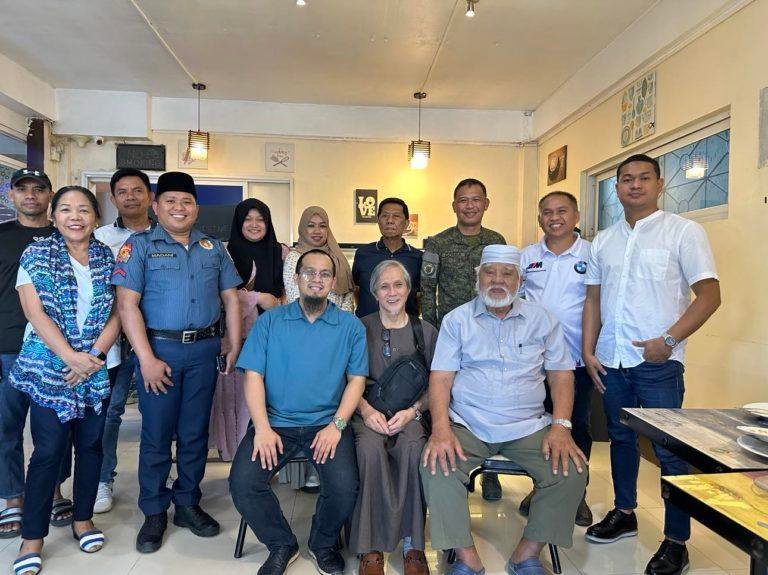 Davao Muslim and IP Leaders tighten grip on the city after Marawi Blast