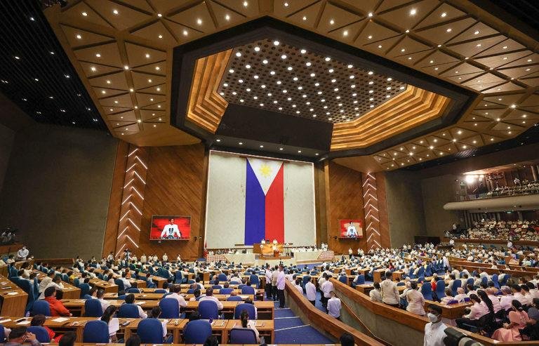 Paghatag og pangkisa sa ABS-CBN giduso sa Kongreso