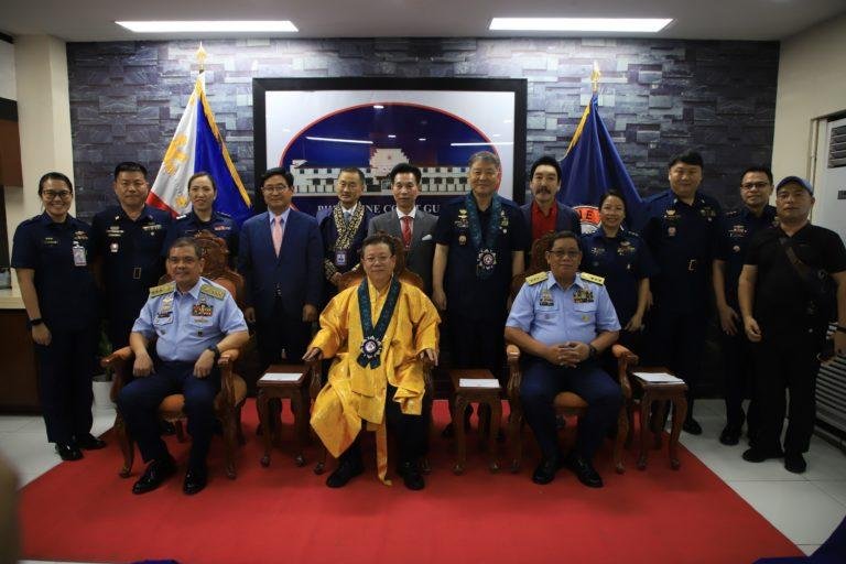Korean group honors 3 PH Coast Guard  for protecting the marine environment