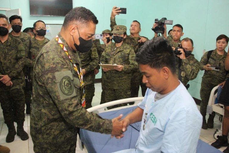 Brawner honors wounded soldiers who fight against terrorist Maute