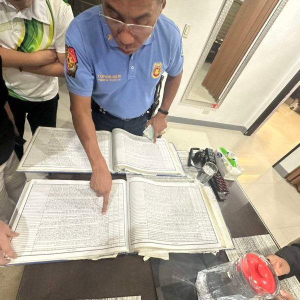 Guess Who's a Millionaire in Berkeley? Recent Police Blotters Reveal a Glimpse into the Town's Homicide Investigation