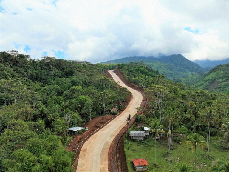 DPWH upgrades landslide-prone road in Misamis Occidental